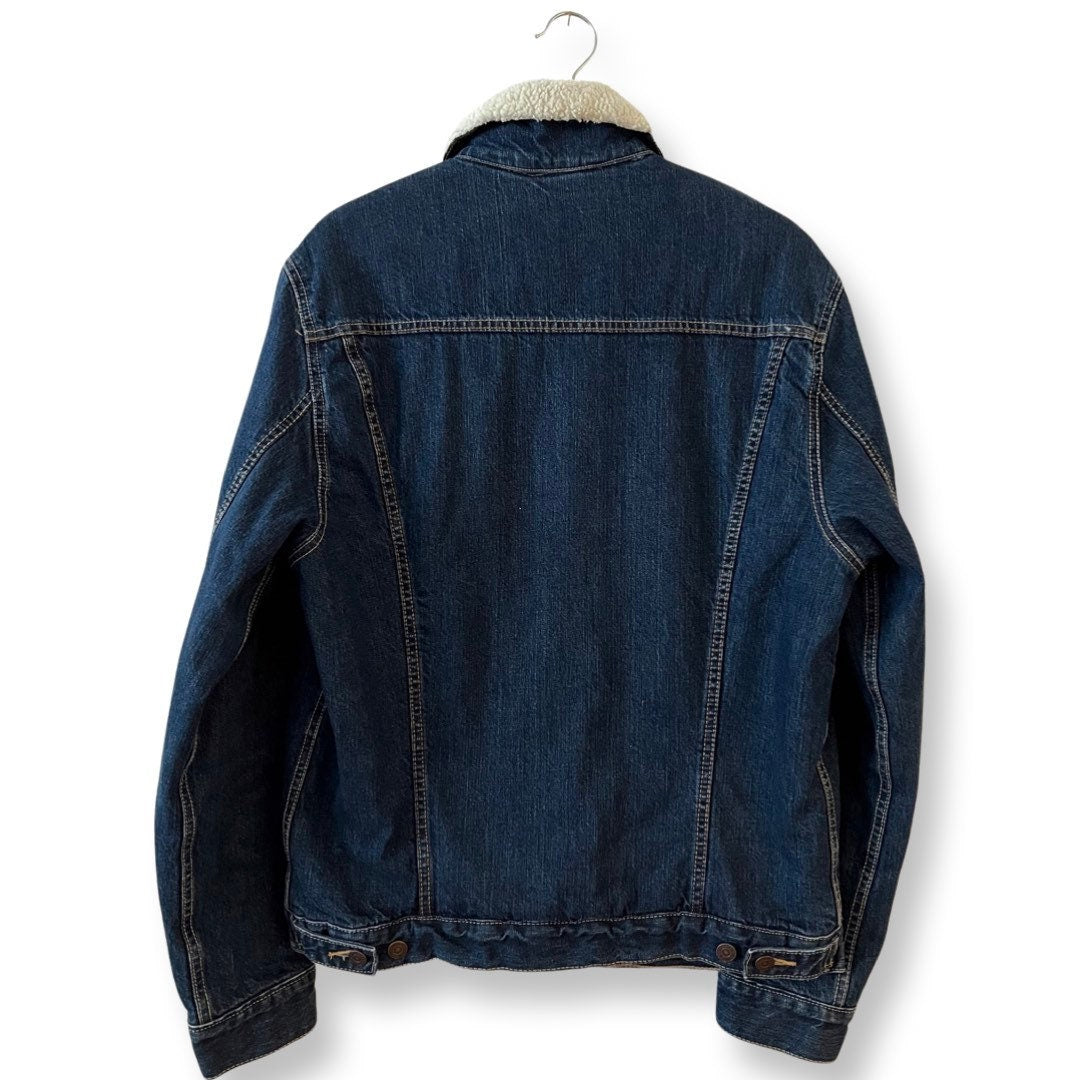 Levis Jacket, Y2K Sherpa Lined Jean Jacket, Dark Blue Denim Coat, Button Up, Size Medium, Oversized Jacket with Sheep Lining